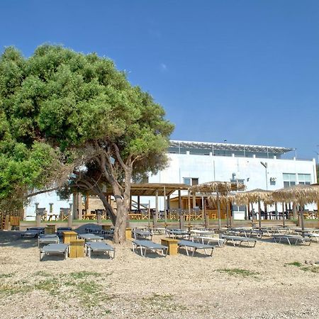 Epipleon Luxury Suites -106- Δωμάτιο 40Τμ Με Βεράντα 45Τμ Μπροστά Στην Θάλασσα Nafpaktos Exterior foto